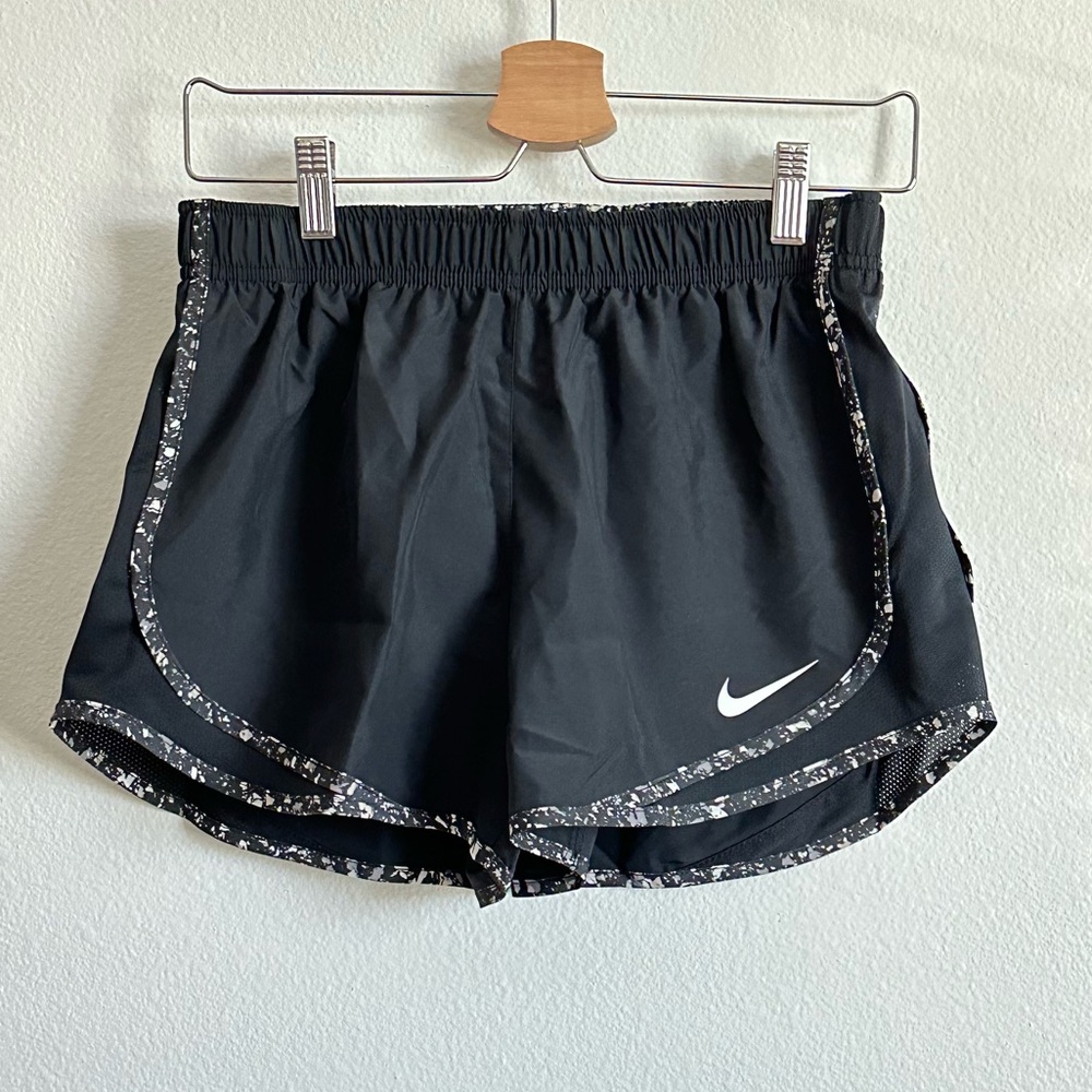 Nike Black White Women’s Dri-FIT Elastic Waist Athletic Shorts Size S - Picture 2 of 10